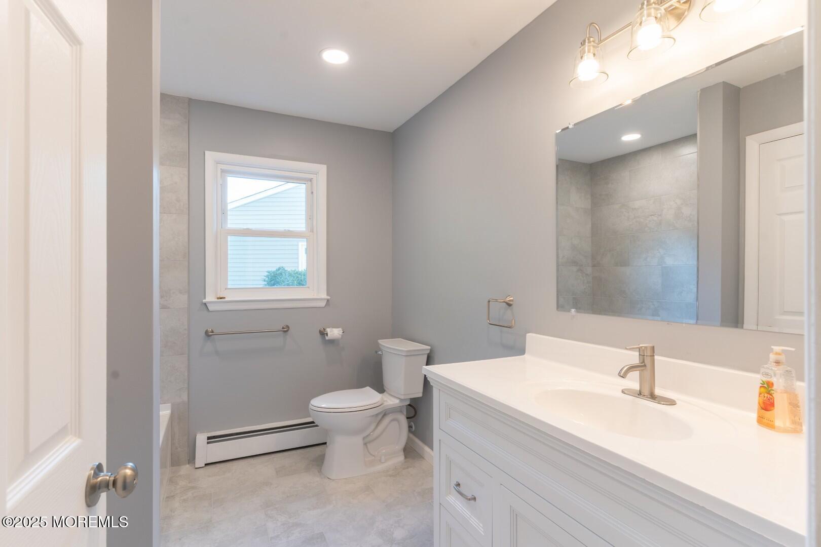 23 Burlington Court Toms River NJ 08757