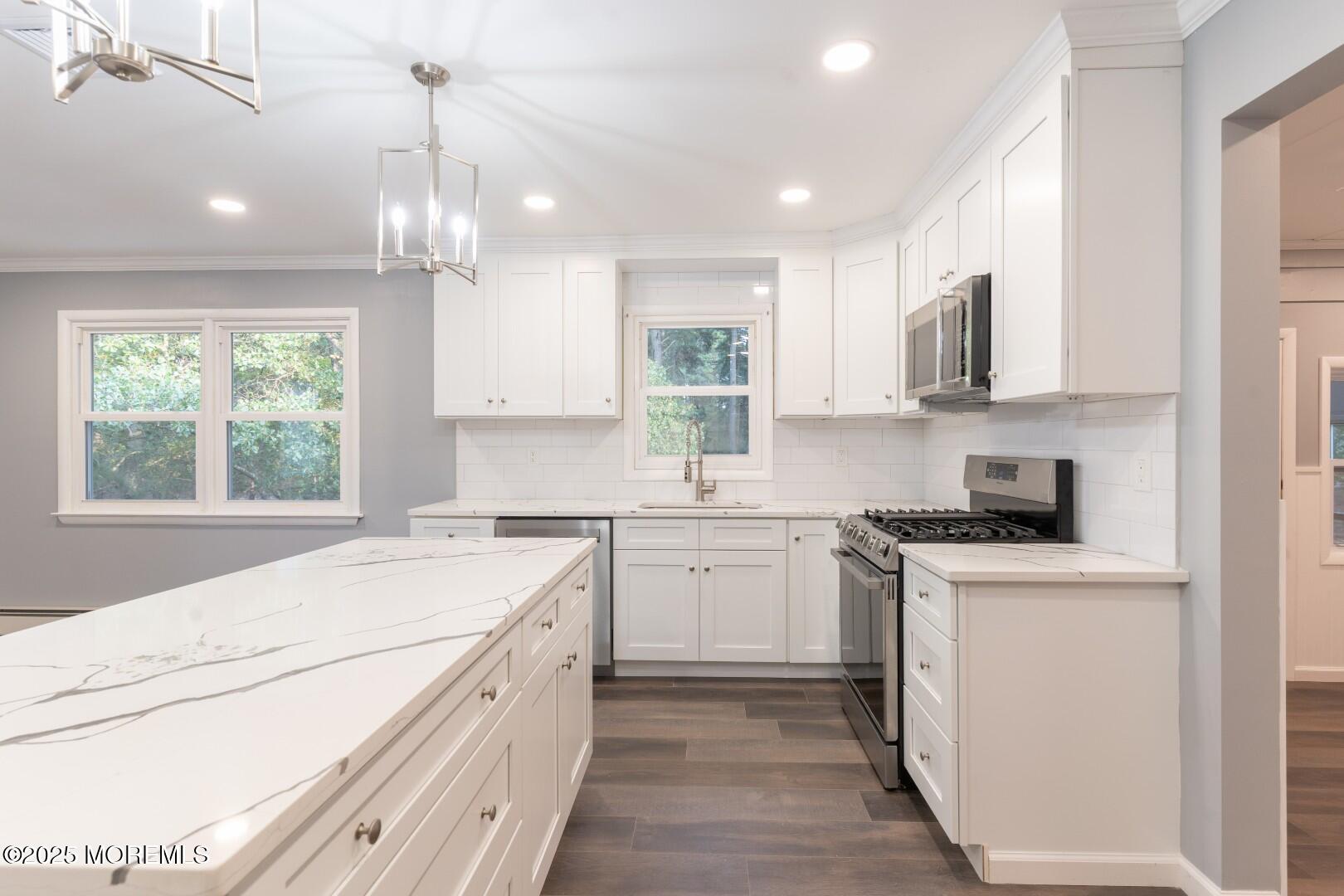 23 Burlington Court Toms River NJ 08757