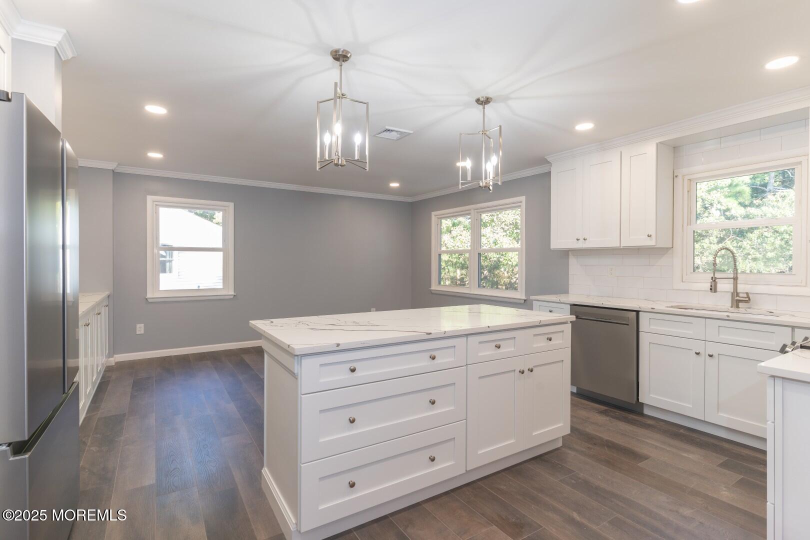 23 Burlington Court Toms River NJ 08757