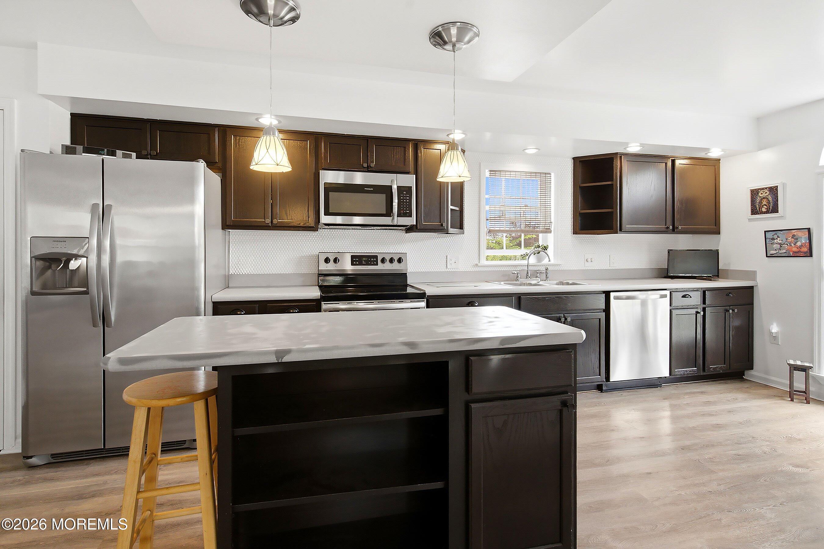 60 Fort Lee Drive Manahawkin NJ 08050