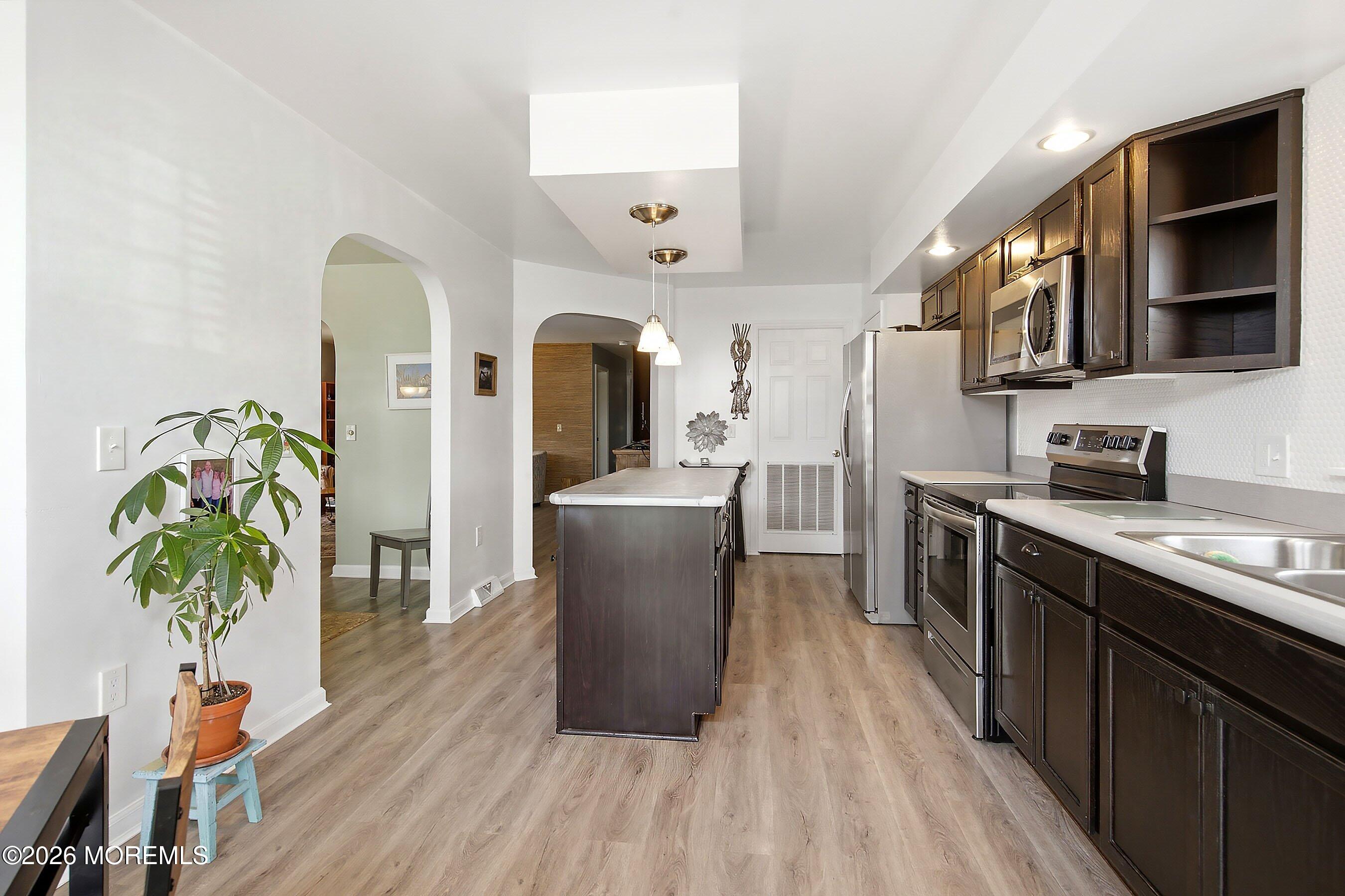 60 Fort Lee Drive Manahawkin NJ 08050