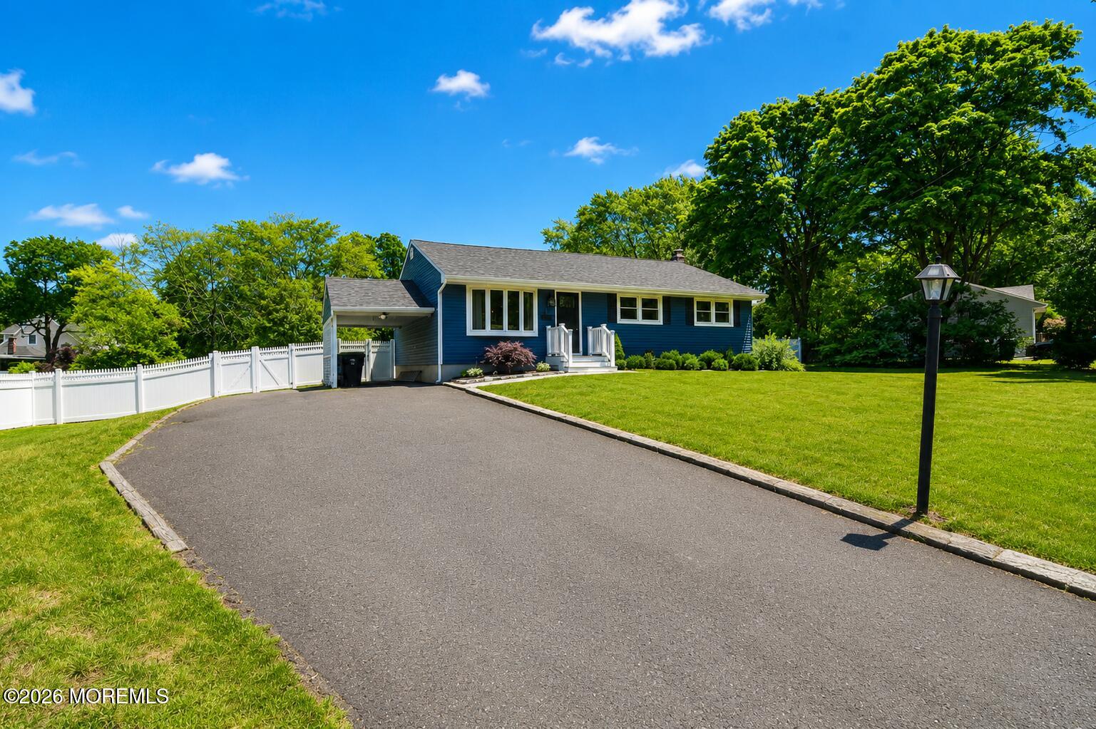 469 East Road Belford NJ 07718