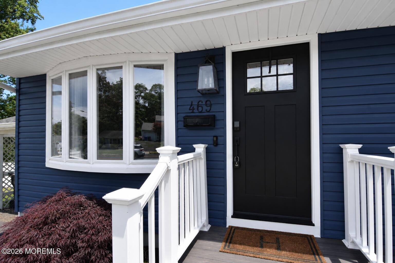 469 East Road Belford NJ 07718