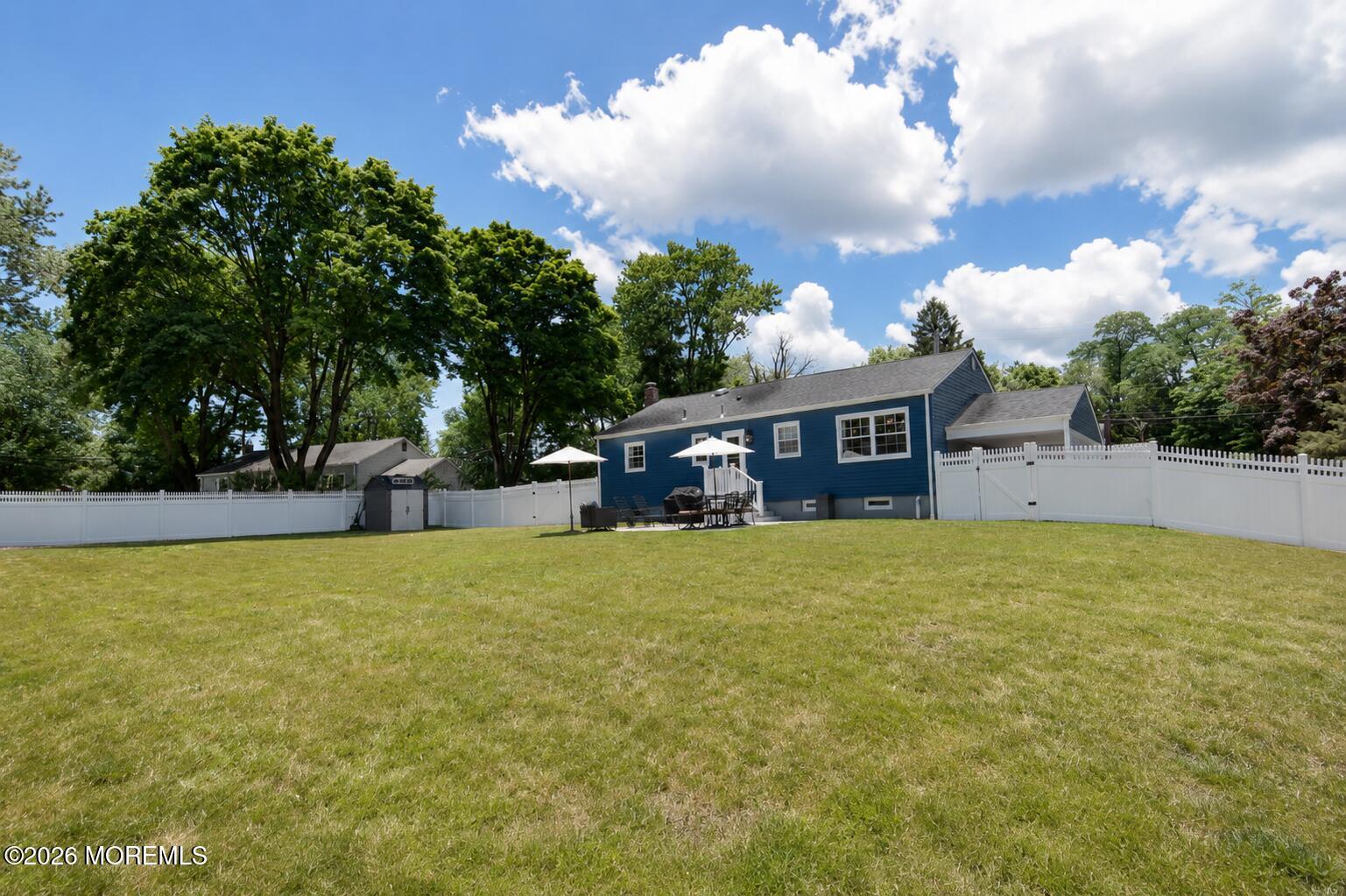 469 East Road Belford NJ 07718