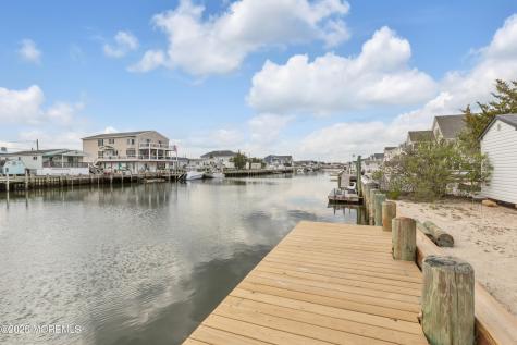 468 Anchor Road Tuckerton NJ 08087