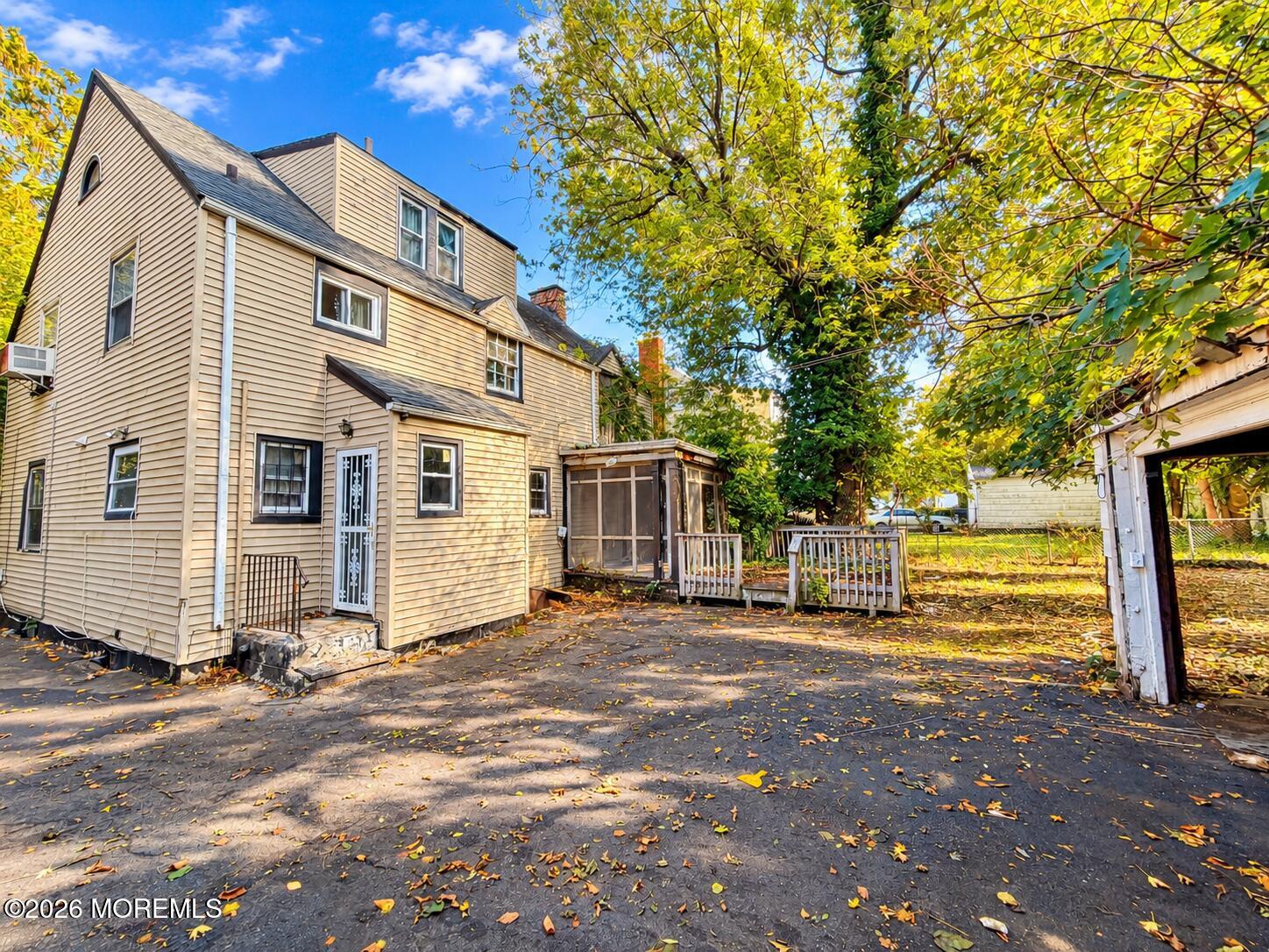 392 Berkeley Road Orange NJ 07050