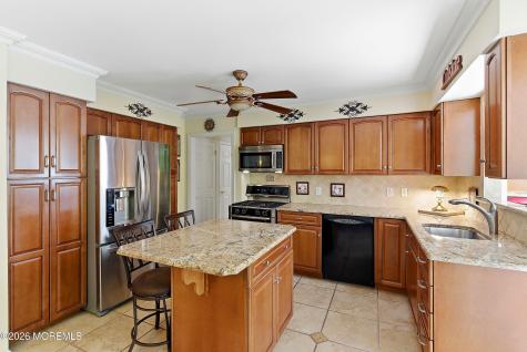 87 Manito Road Manasquan NJ 08736
