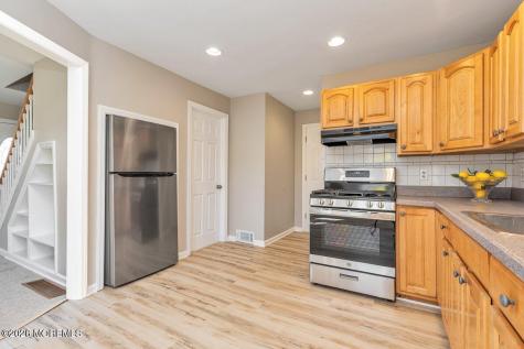 78 Liberty Place Hazlet NJ 07734