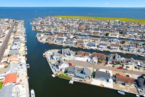 819 Forepeak Drive Forked River NJ 08731