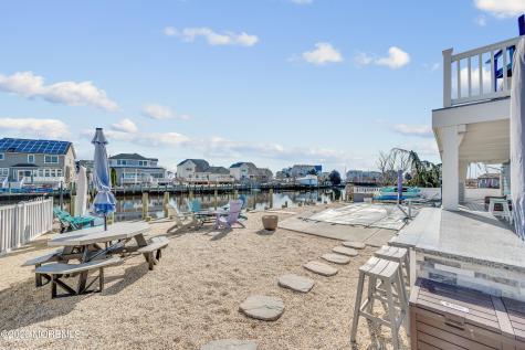204 Biscayne Road Barnegat NJ 08005