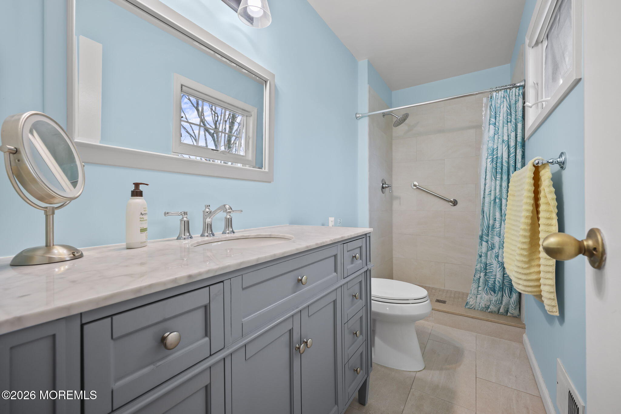 64 Appletree Road Howell NJ 07731