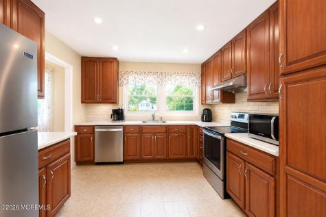 19 Prescott Drive Marlboro NJ 07746