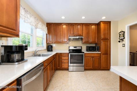 19 Prescott Drive Marlboro NJ 07746