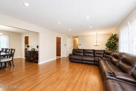 19 Prescott Drive Marlboro NJ 07746