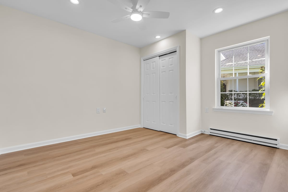 2 B Buckingham Drive N Manchester NJ 08759