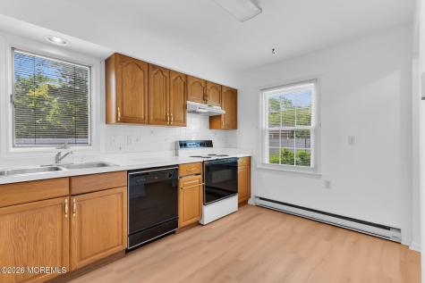 40 Dover Walk Toms River NJ 08753