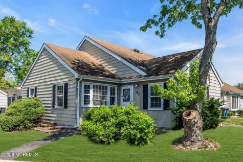 40 Dover Walk Toms River NJ 08753