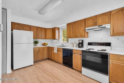 40 Dover Walk Toms River NJ 08753