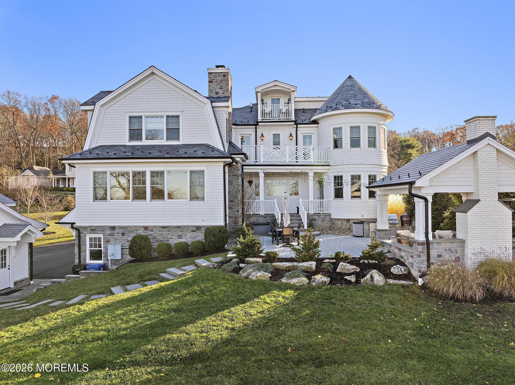 9 Beacon Hill Road Atlantic Highlands NJ 07716