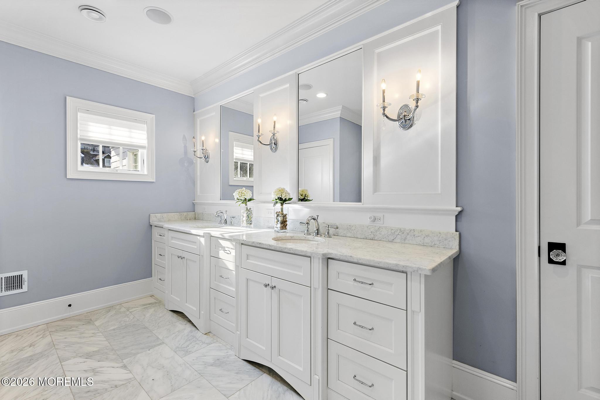 9 Beacon Hill Road Atlantic Highlands NJ 07716