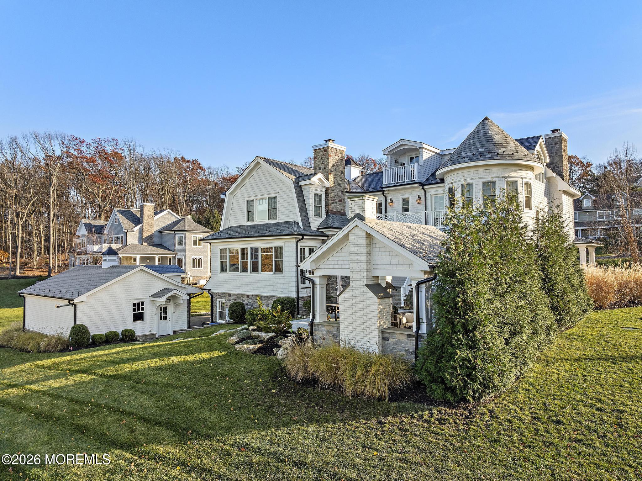 9 Beacon Hill Road Atlantic Highlands NJ 07716