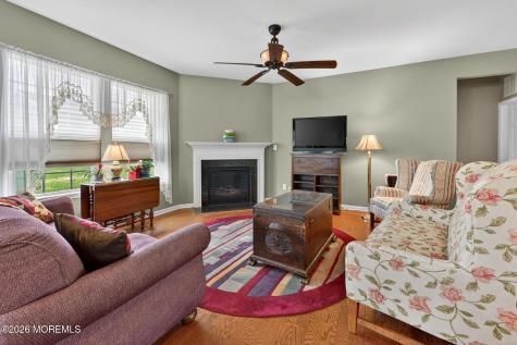 88 Aberdeen Lane Manchester NJ 08759