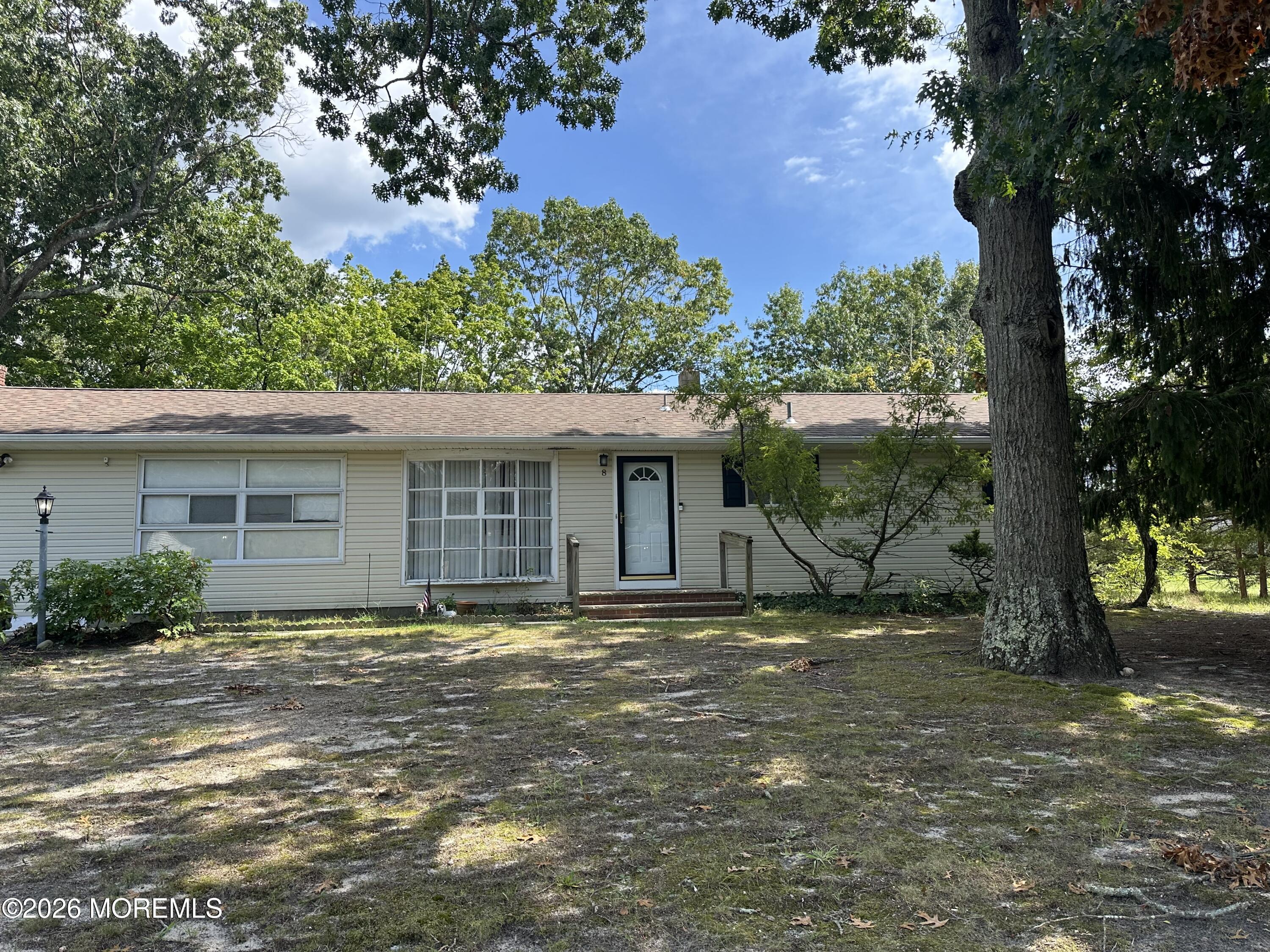 8 Western Drive Howell NJ 07731