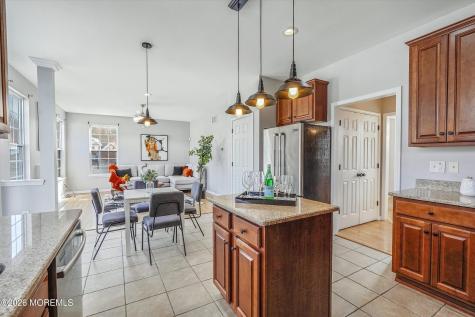 4 Harvest Lane Pemberton NJ 08068