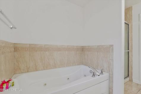 4 Harvest Lane Pemberton NJ 08068
