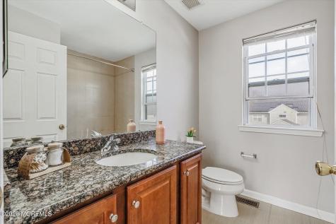 4 Harvest Lane Pemberton NJ 08068