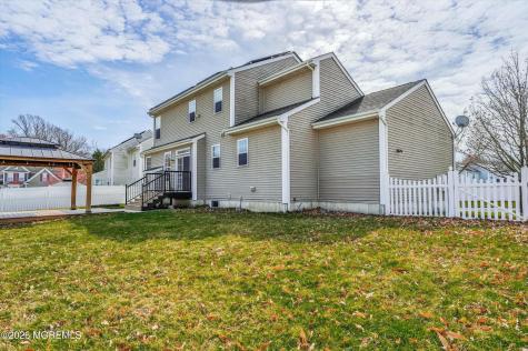 4 Harvest Lane Pemberton NJ 08068
