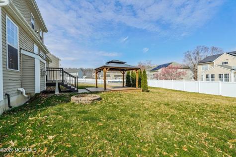 4 Harvest Lane Pemberton NJ 08068
