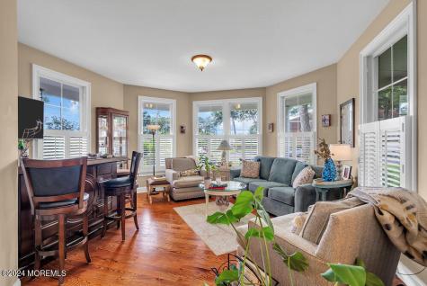 554 Essex Avenue Spring Lake Heights NJ 07762