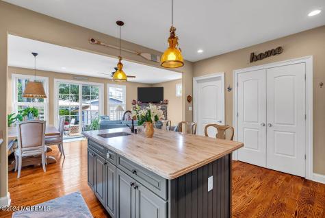 554 Essex Avenue Spring Lake Heights NJ 07762
