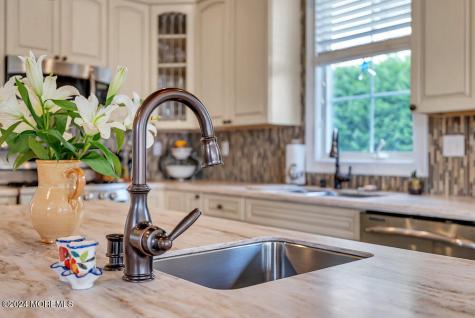 554 Essex Avenue Spring Lake Heights NJ 07762