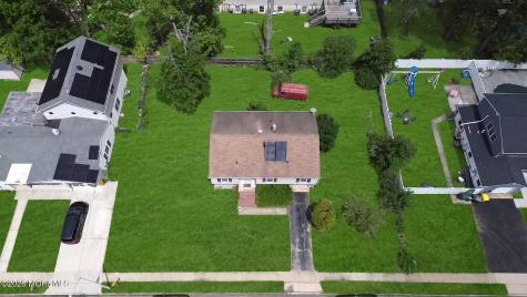 13 Buttell Avenue Lakewood NJ 08701