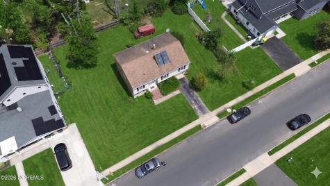 13 Buttell Avenue Lakewood NJ 08701