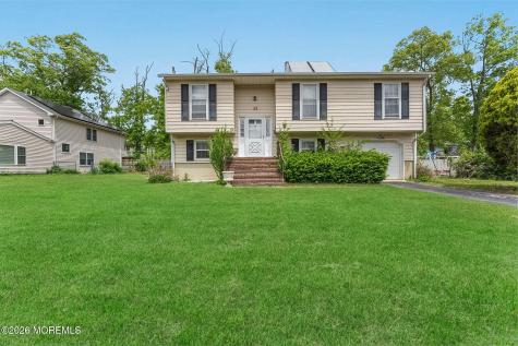 13 Buttell Avenue Lakewood NJ 08701