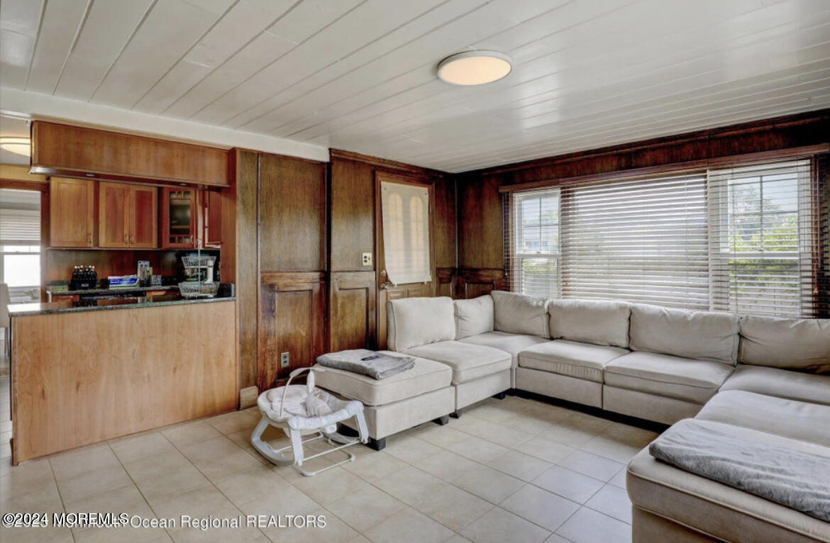 20 Clarence Avenue Long Branch NJ 07740