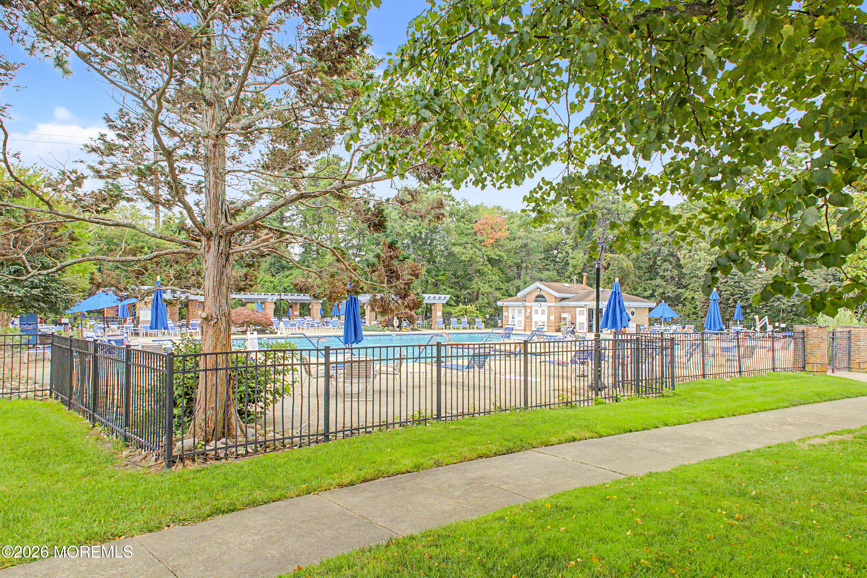 871 Liverpool Circle Manchester NJ 08759