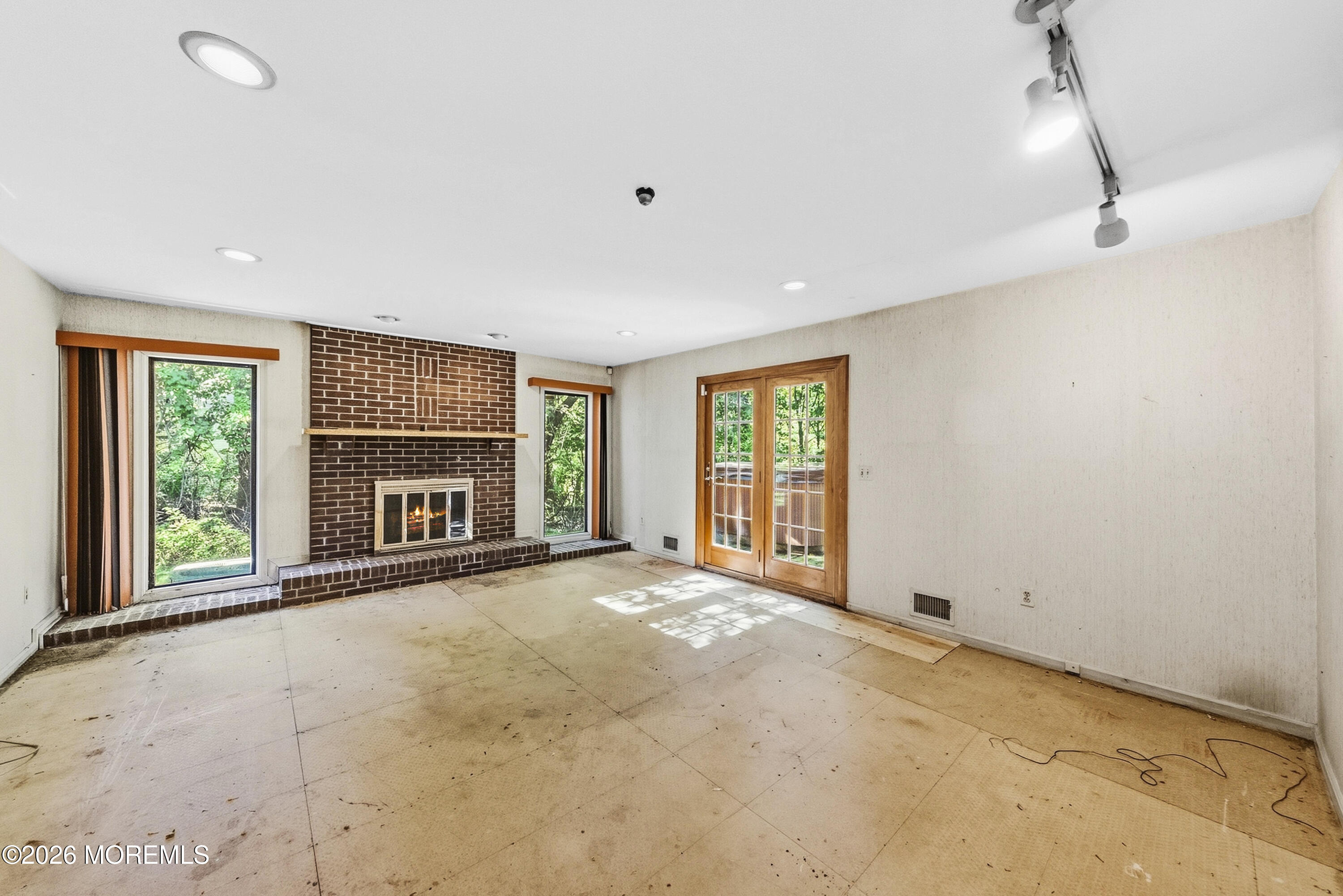 4 Clark Way Holmdel NJ 07733