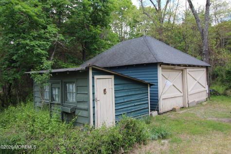 6 Evergreen Drive Jackson NJ 08527