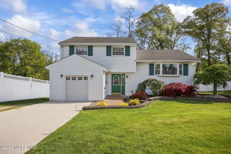 8 Dover Court Hazlet NJ 07730