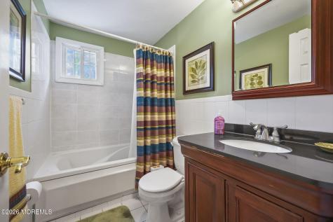 8 Dover Court Hazlet NJ 07730