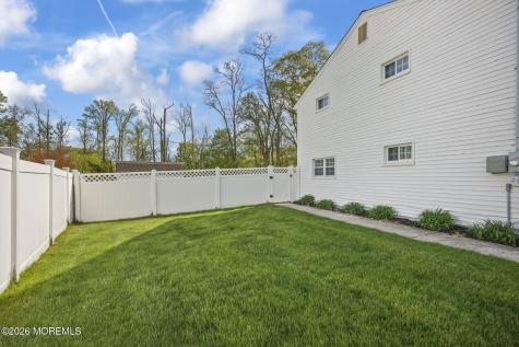 8 Dover Court Hazlet NJ 07730