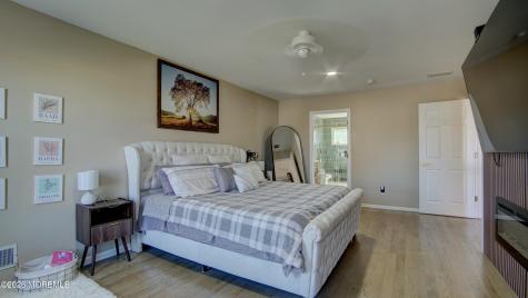 53 Crater Lake Road Howell NJ 07731