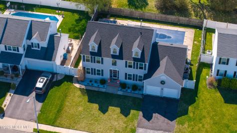 53 Crater Lake Road Howell NJ 07731