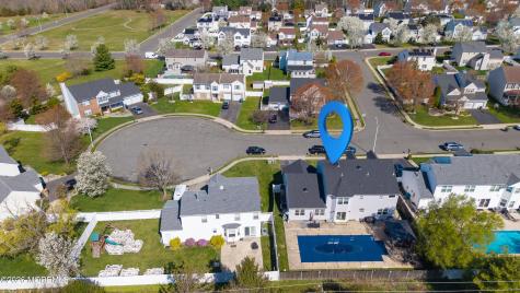 53 Crater Lake Road Howell NJ 07731