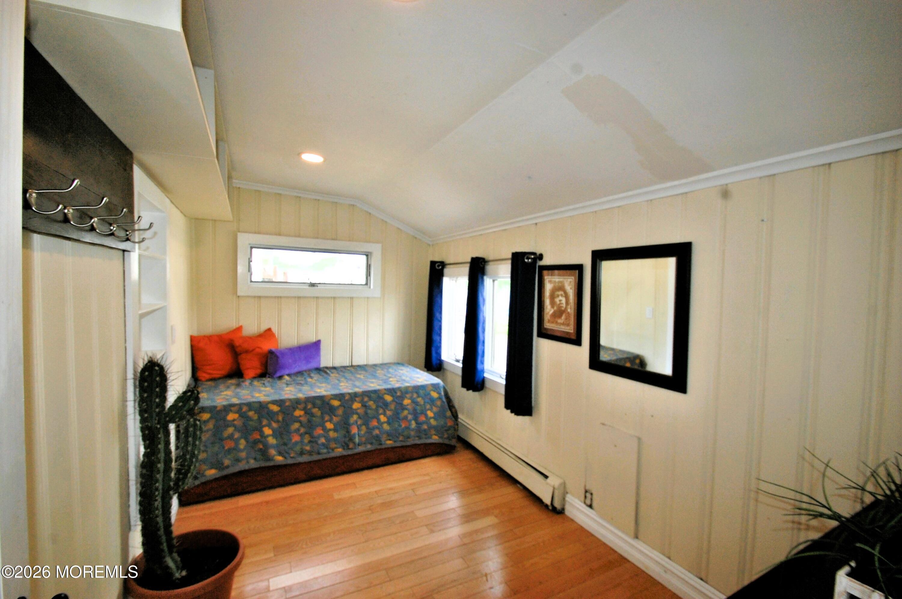 832 6th Street Union Beach NJ 07735