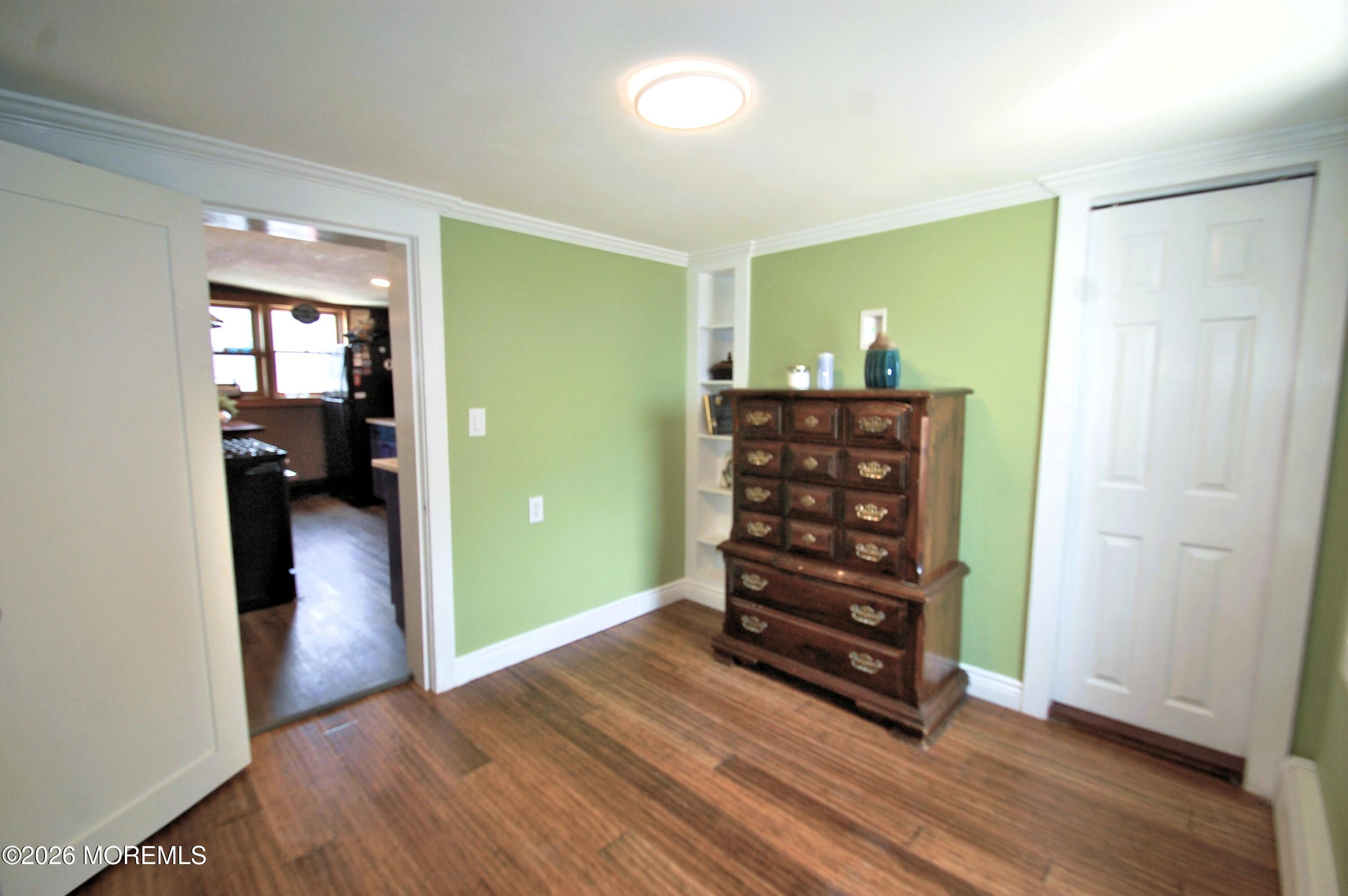 832 6th Street Union Beach NJ 07735